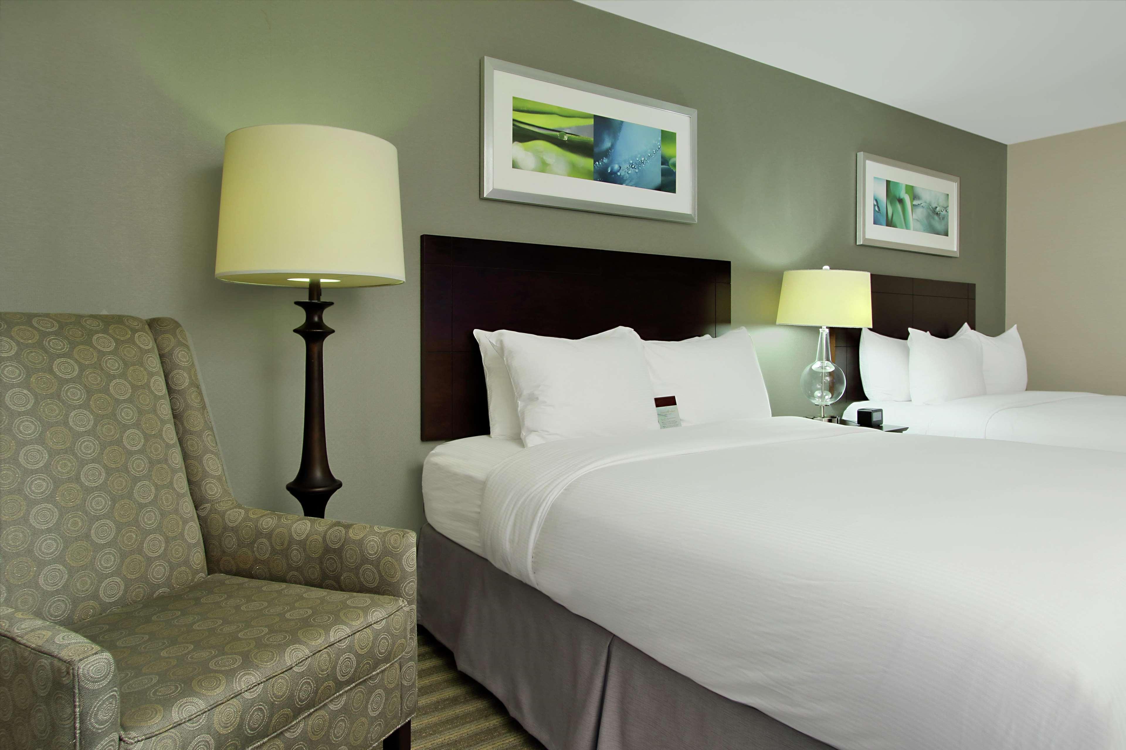 Doubletree By Hilton Newark Hotel Exterior foto