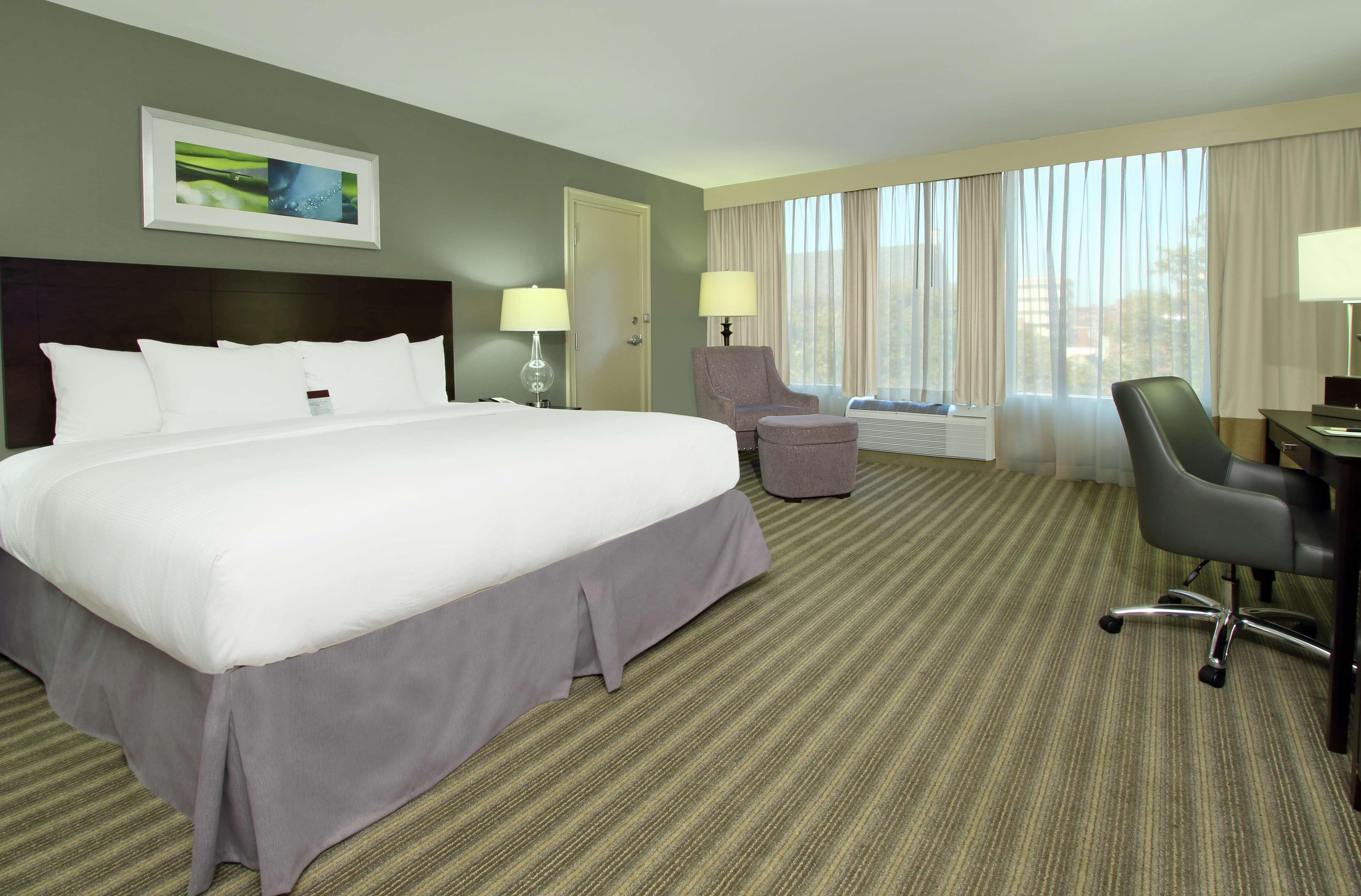 Doubletree By Hilton Newark Hotel Exterior foto