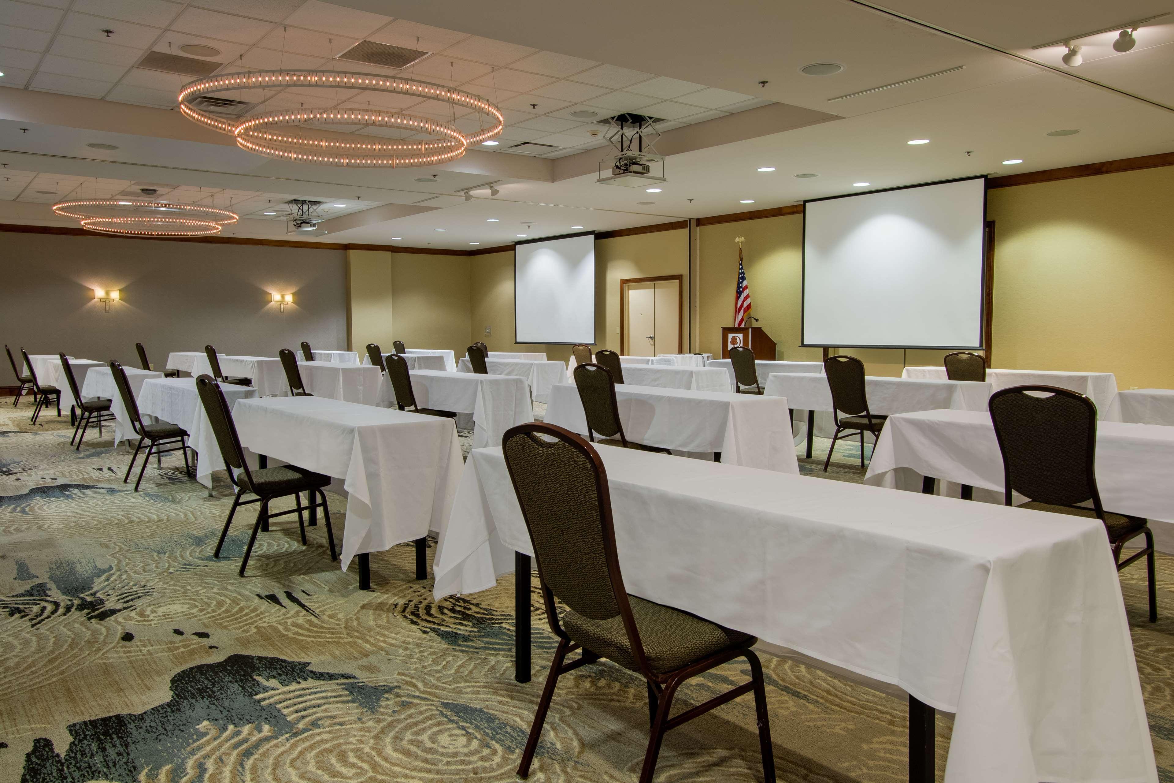 Doubletree By Hilton Newark Hotel Exterior foto
